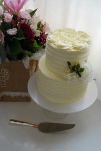 rosette petite wedding cake