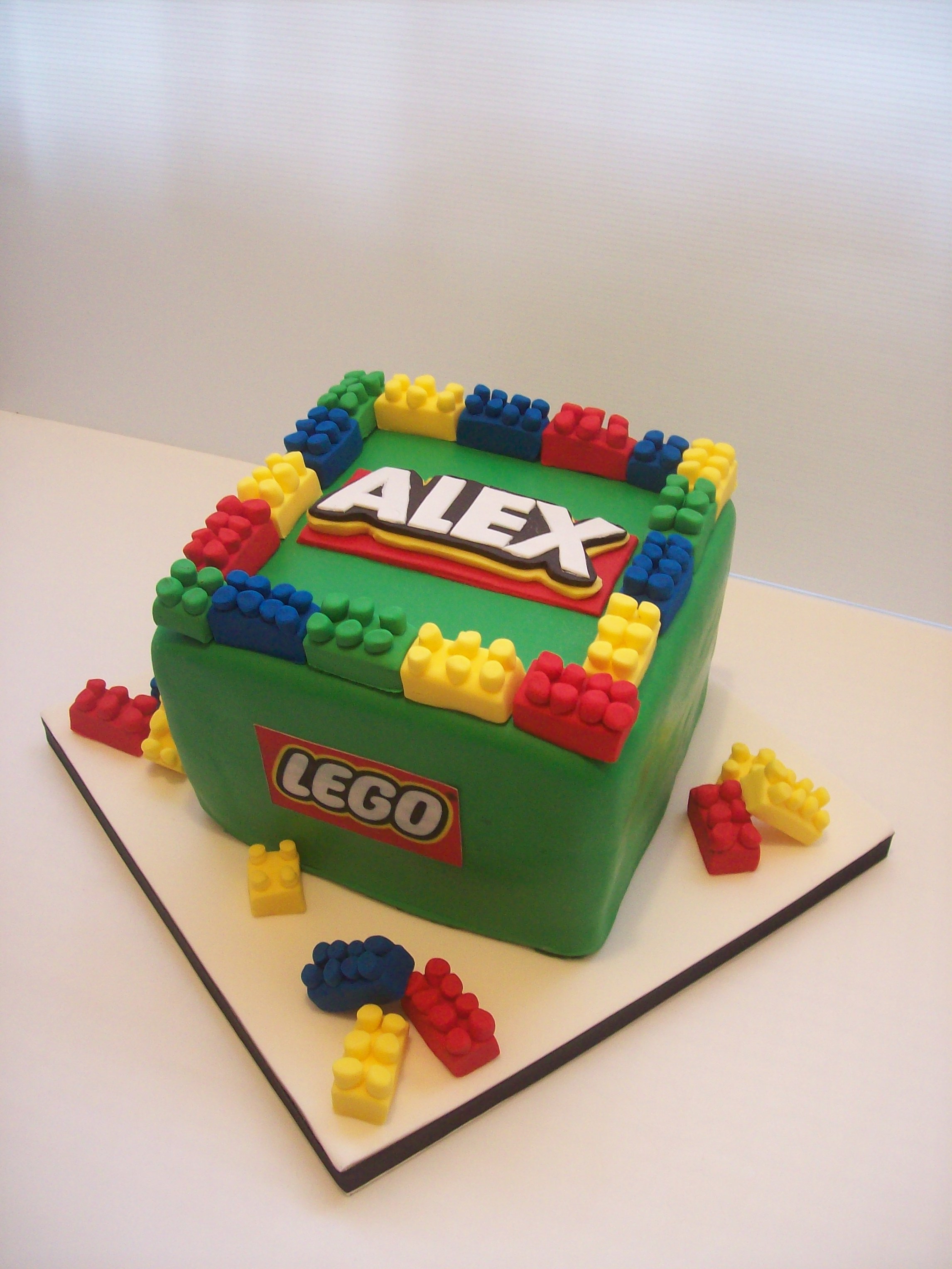 LEGO Birthday Cake Ideas