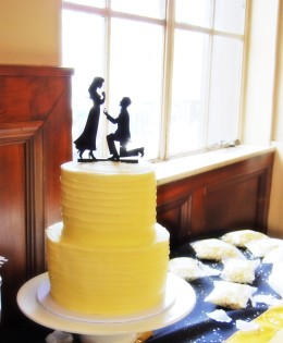 Engagement Cake $349