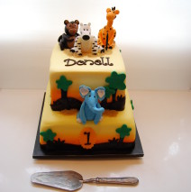 Safari Cake $395