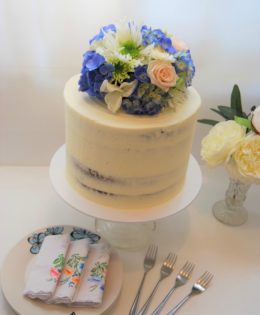 Semi Naked Cake Blue $249