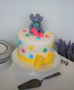 Gender Reveal Cake $249 (8 inch)