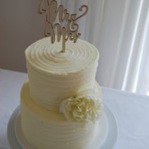 Petite Wedding Cake $295
