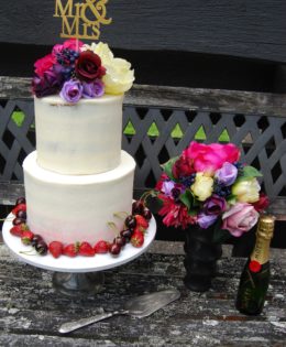 Semi Naked Cake (Caters for 50 coffee serves) $399