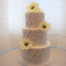 Island wedding cake in Silver/Grey $699
